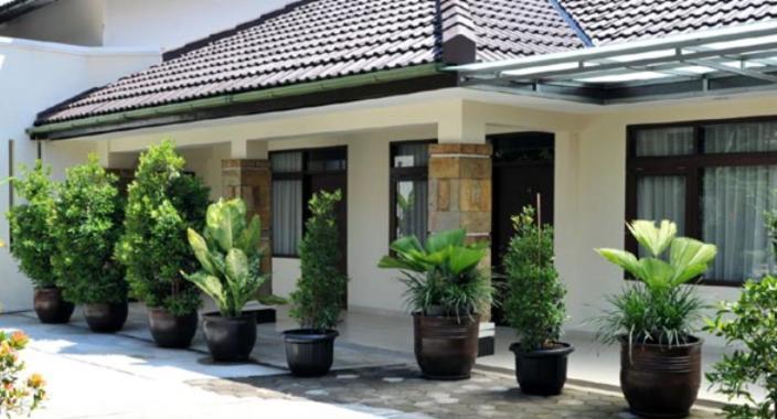 Magnolia Bed & Breakfast Bandung Eksteriør billede
